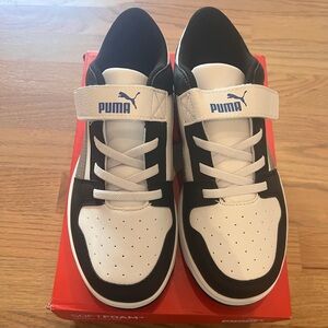 Brand New in Box Kids Puma Rebound Layup sneaker size 3C, white, gray and black